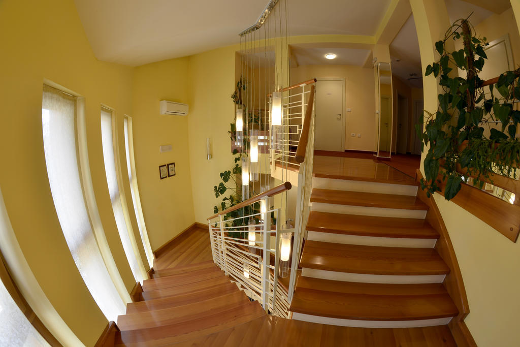 דארובר Hotel Mladimir מראה חיצוני תמונה